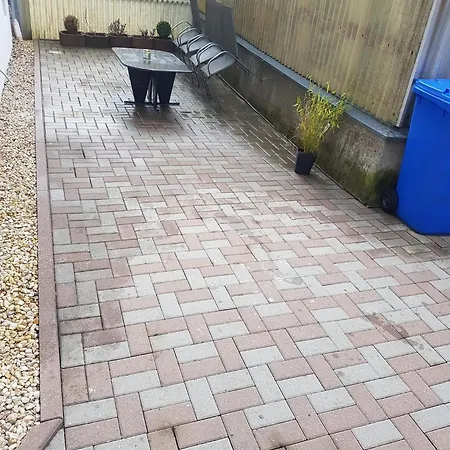 Grosse 4 Zimmerwohnung Apartment Zwickau