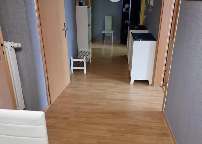 Grosse 4 Zimmerwohnung * اتسوكو